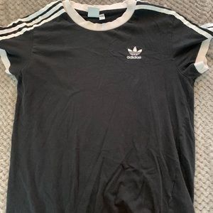 adidas tee shirt